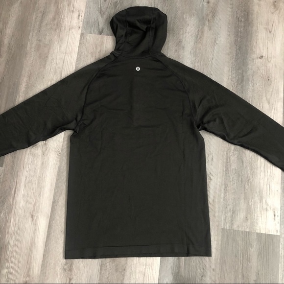 Lululemon Metal Vent Tech Hoodie
Black First Release small - Picture 8 of 12